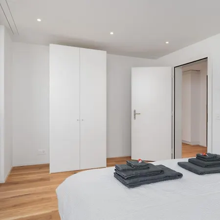 Moderne Neubauwohnung In Apartment