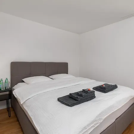 Moderne Neubauwohnung In